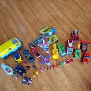 Paw Patrol Vehicles and Figures Lot